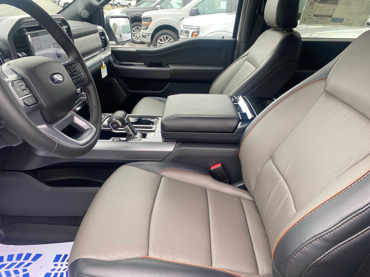 2026 Ford F-150 Lariat 4x4 4dr SuperCrew 5.5 ft. SB