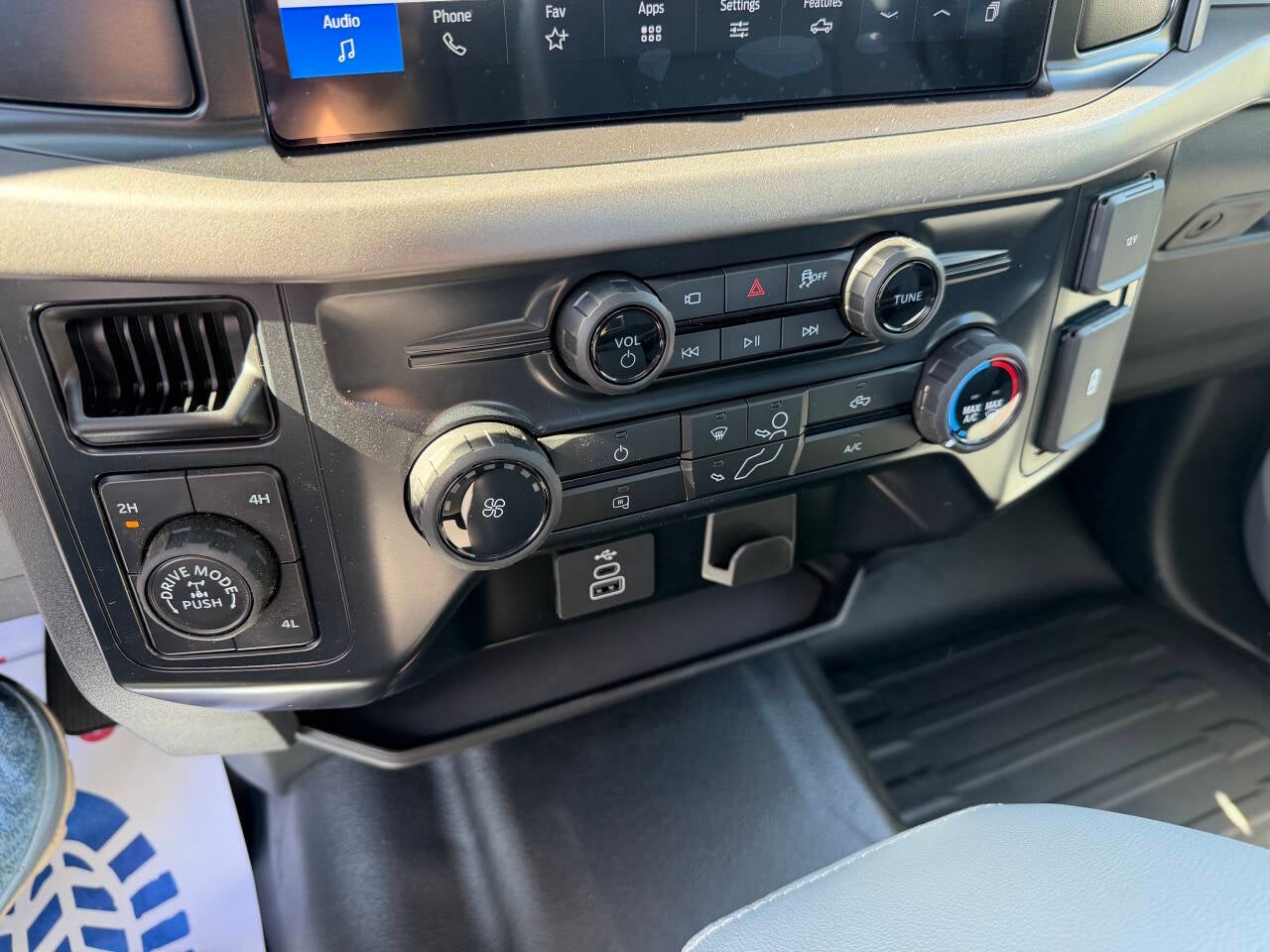 2026 Ford F-150 XL 4x4 4dr SuperCab 6.5 ft. SB