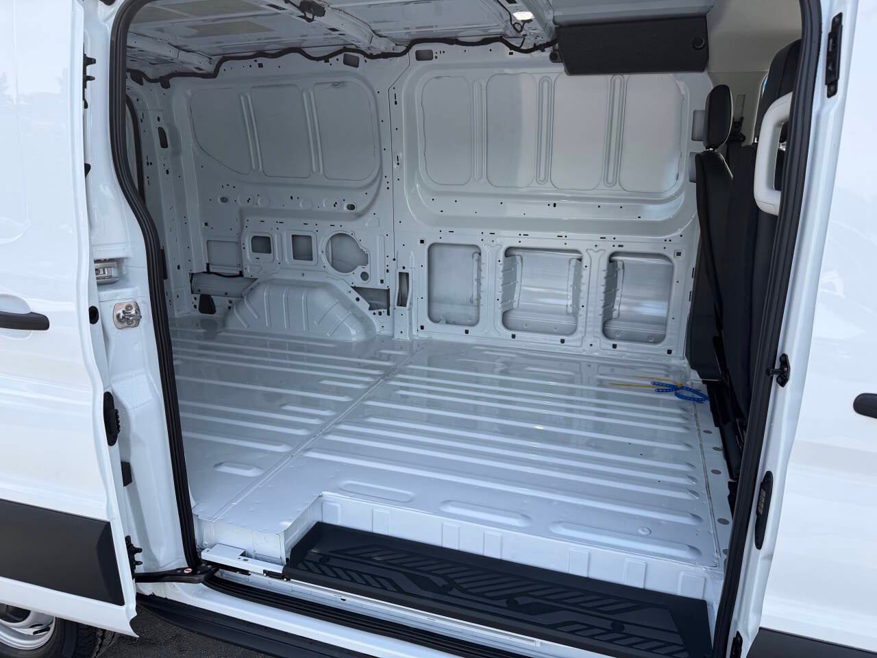 2026 Ford Transit 150 3dr LWB Low Roof Cargo Van