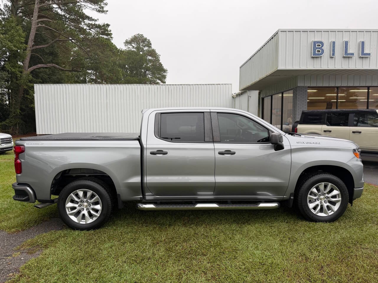2024 Chevrolet Silverado 1500 Custom 4x2 4dr Crew Cab 5.8 ft. SB