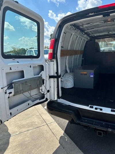 2011 Chevrolet Express 2500 3dr Cargo Van w/ 1WT