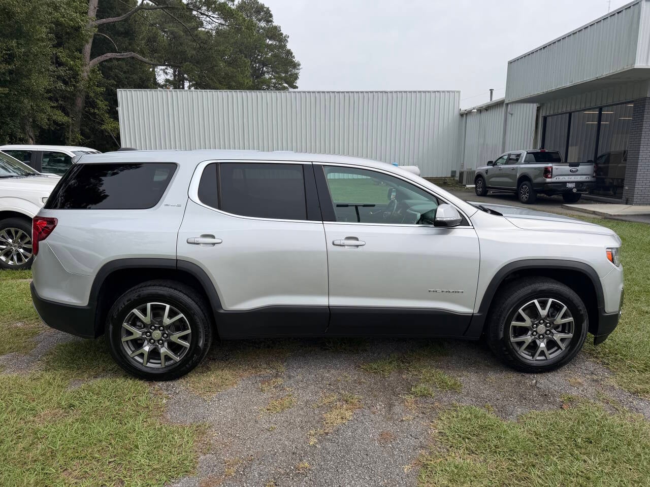2020 GMC Acadia SLE 4dr SUV