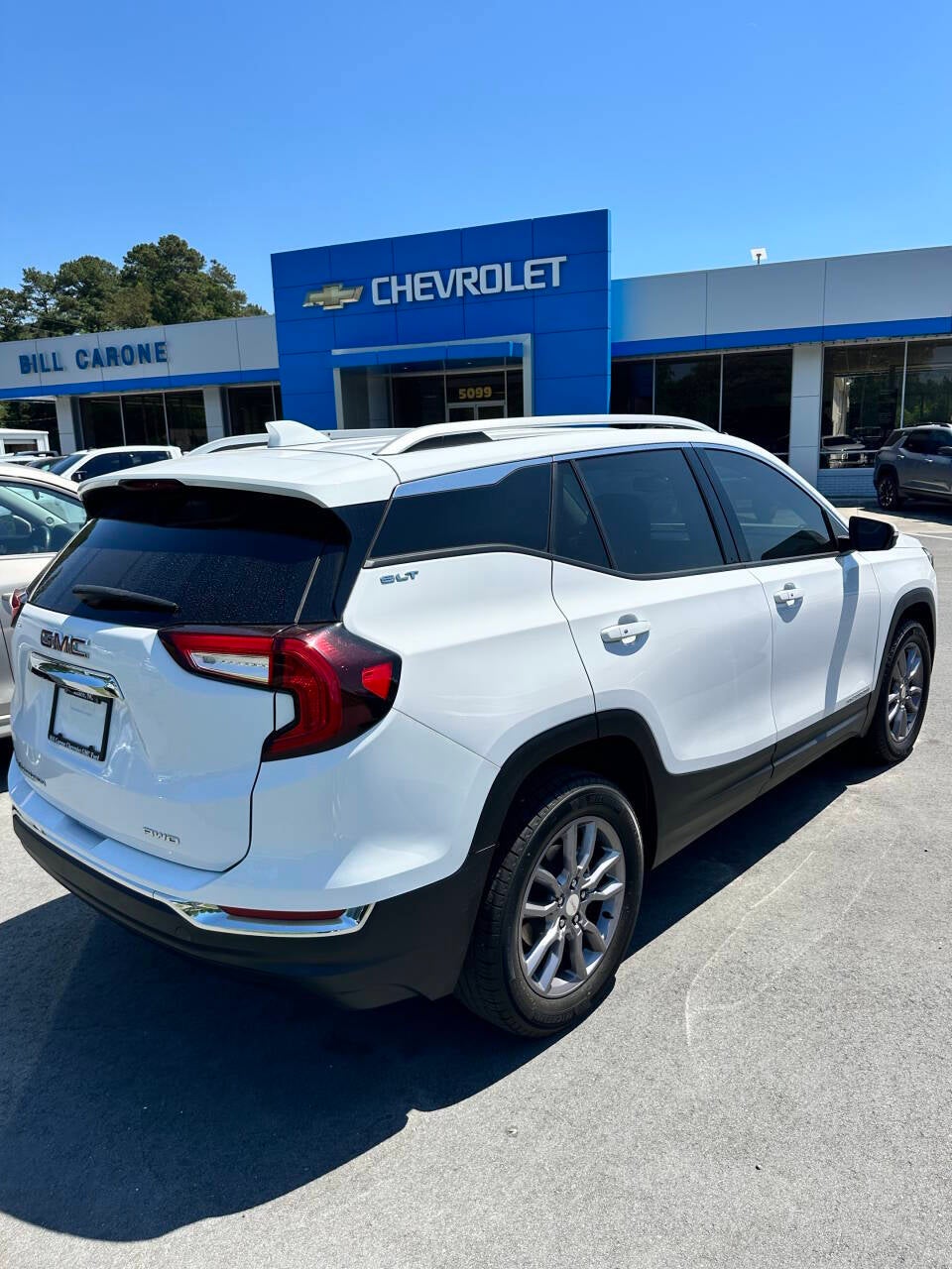 2023 GMC Acadia SLT 4dr SUV