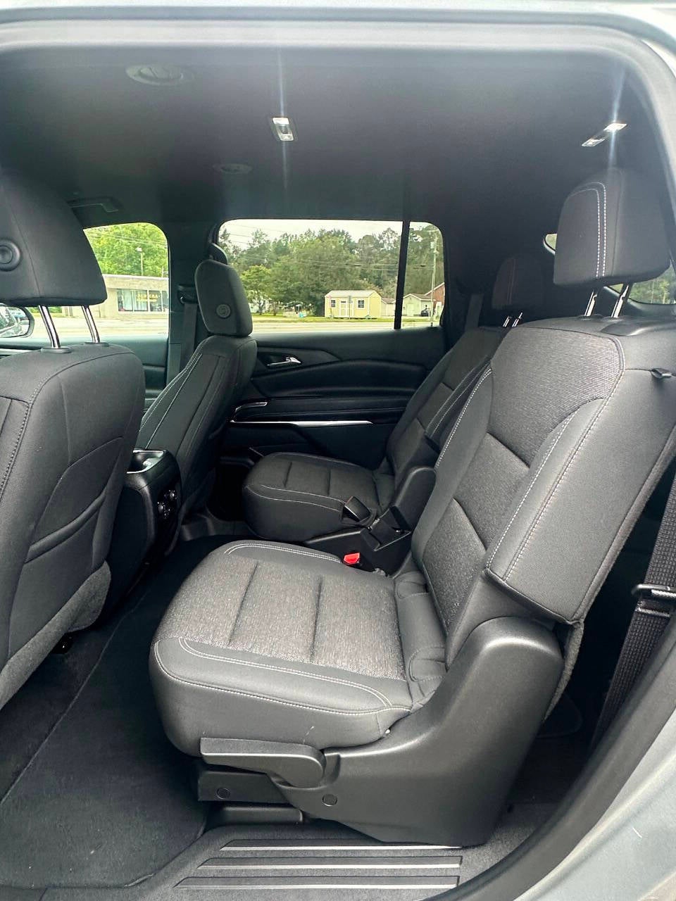 2025 Chevrolet Traverse LT 4dr SUV