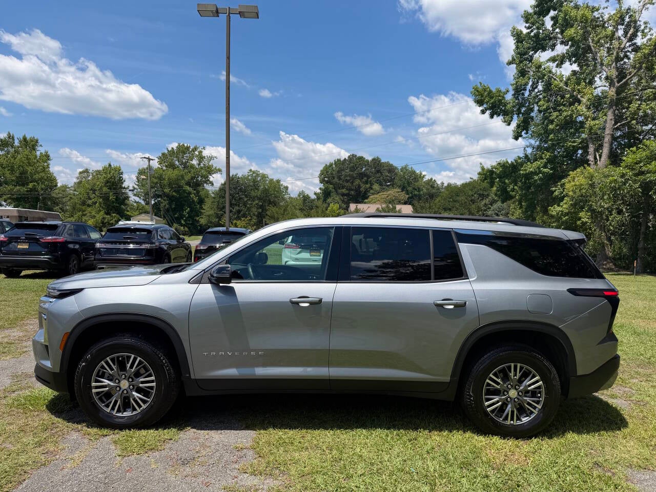 2025 Chevrolet Traverse LT 4dr SUV