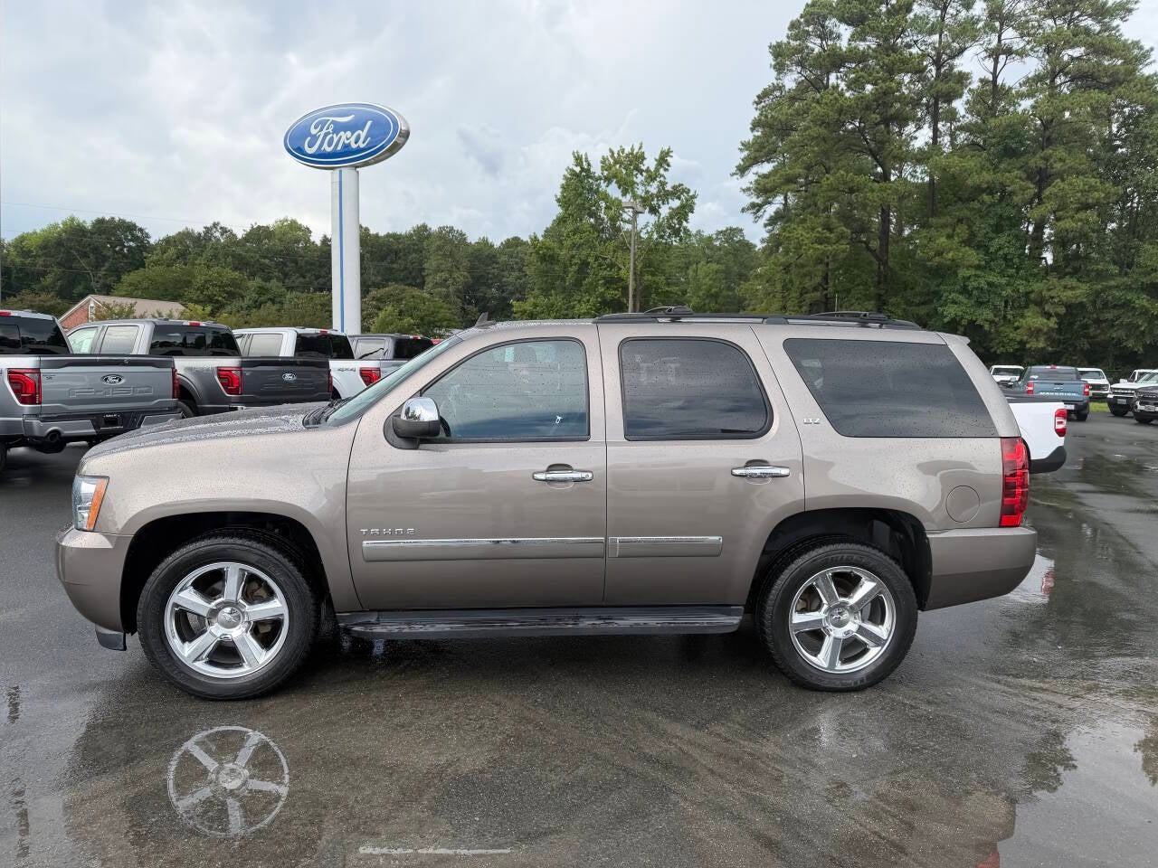2013 Chevrolet Tahoe LTZ 4x4 4dr SUV