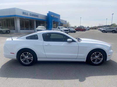 2014 Ford Mustang V6 Premium 2dr Fastback