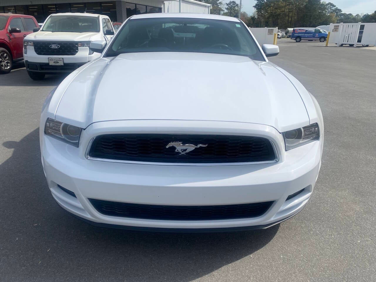 2014 Ford Mustang V6 Premium 2dr Fastback