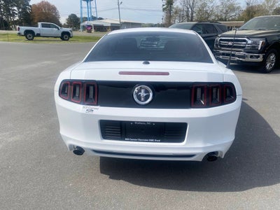 2014 Ford Mustang V6 Premium 2dr Fastback