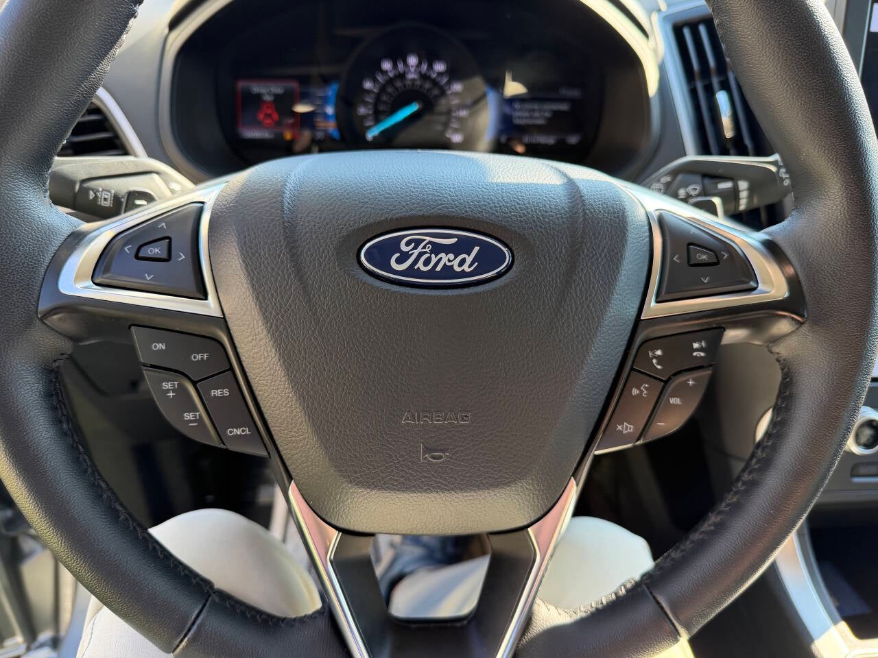 2024 Ford Edge SEL AWD 4dr SUV