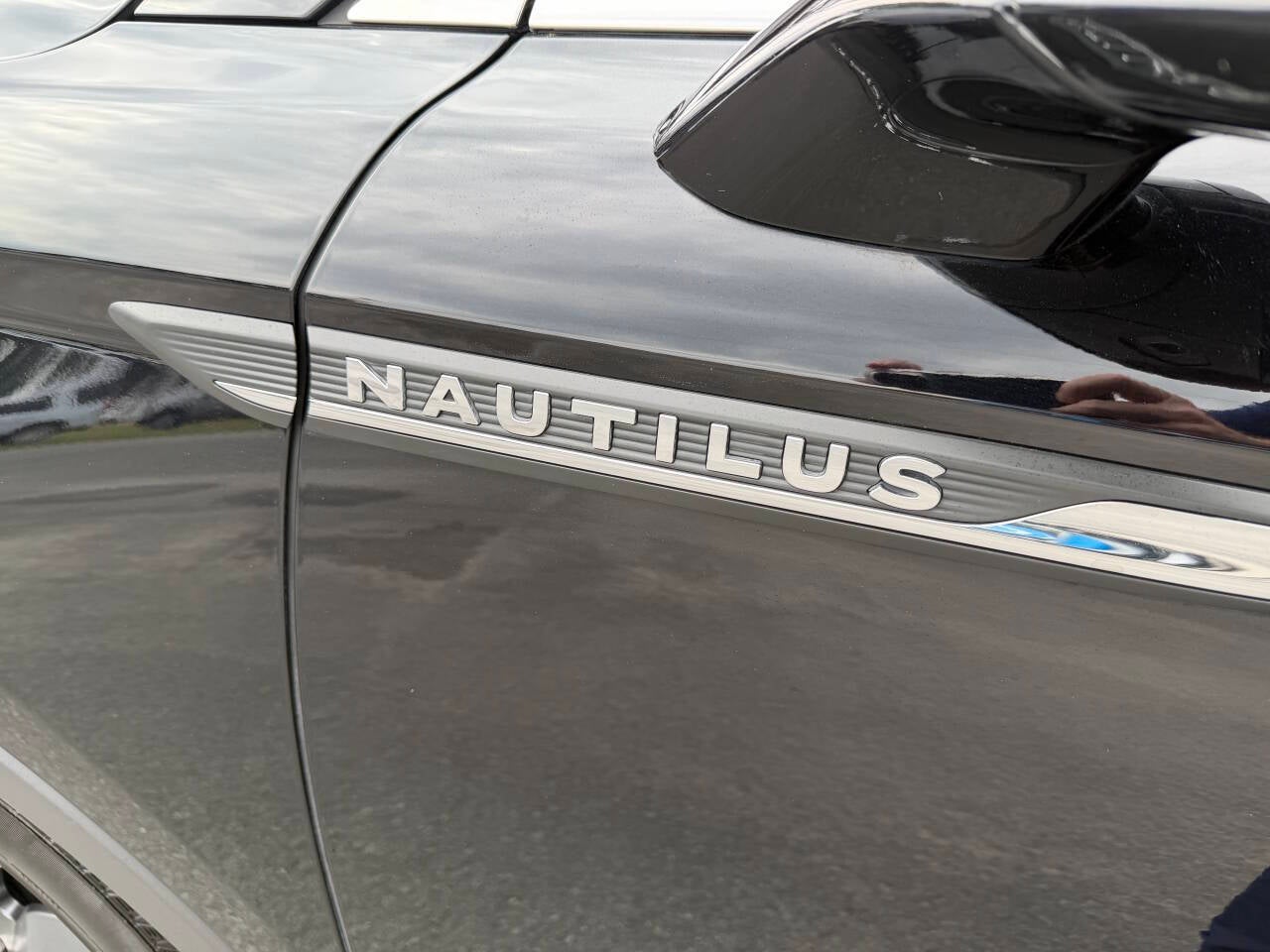2022 Lincoln Nautilus Reserve AWD 4dr SUV