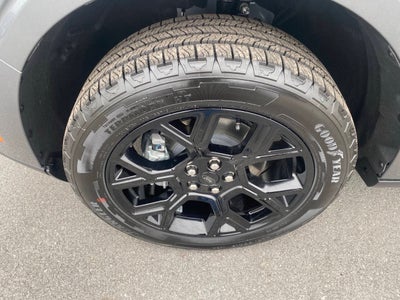 2026 Ford Maverick Lariat AWD 4dr SuperCrew 4.5 ft. SB