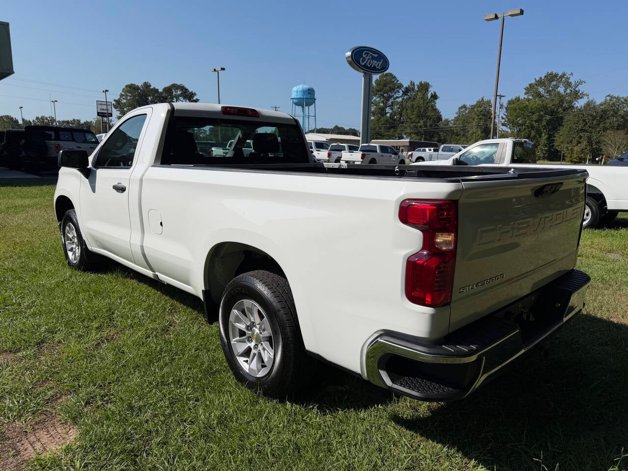 2025 Chevrolet Silverado 1500 Work Truck 4x2 2dr Regular Cab 8 ft. LB