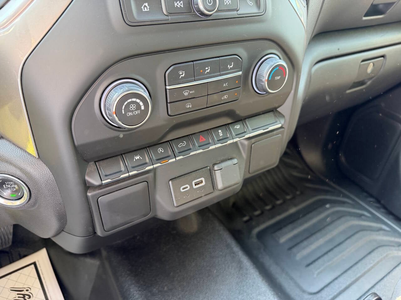 2025 Chevrolet Silverado 1500 Work Truck 4x2 2dr Regular Cab 8 ft. LB