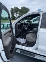 2022 GMC Sierra 1500 SLT 4x4 4dr Crew Cab 5.8 ft. SB