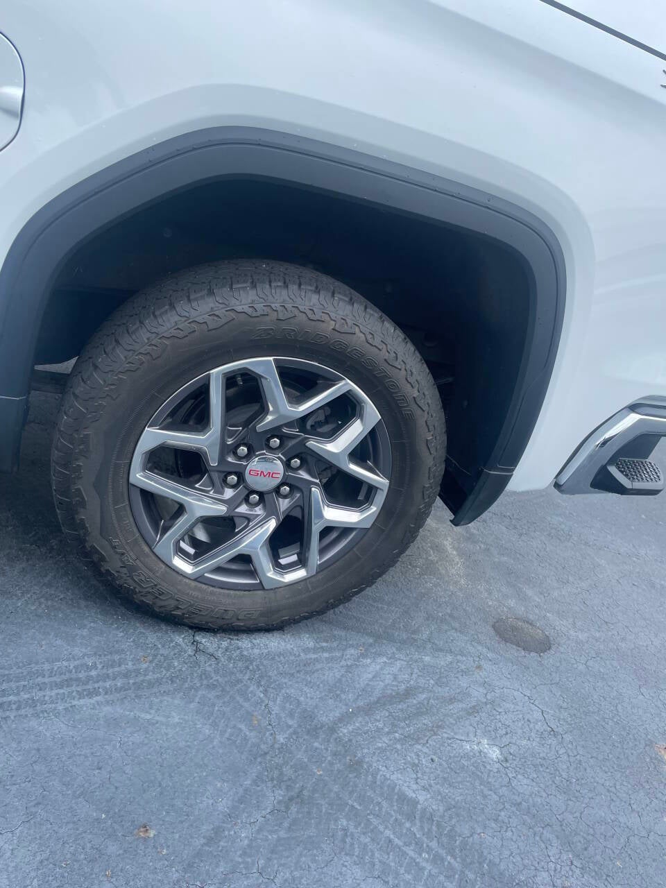 2022 GMC Sierra 1500 SLT 4x4 4dr Crew Cab 5.8 ft. SB