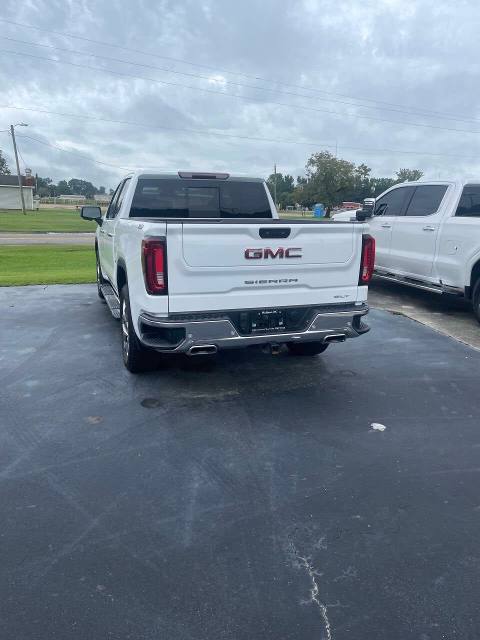 2022 GMC Sierra 1500 SLT 4x4 4dr Crew Cab 5.8 ft. SB